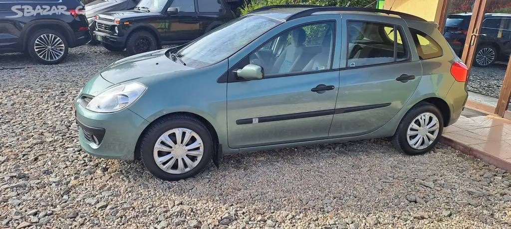 Renault Clio 1.2i 55kW 66tis.km ČR - fotka 2