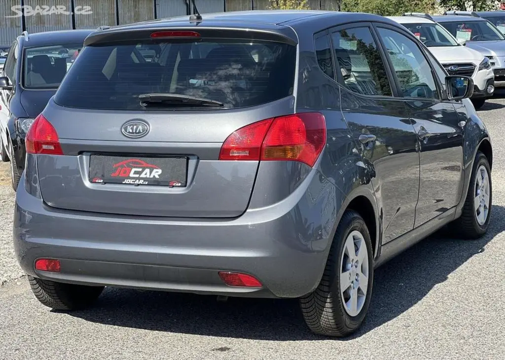 Kia Venga 1.4CVVT 66kw KLIMA PANORAMA manuální - fotka 6