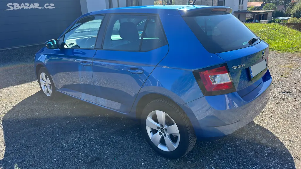Škoda Fabia 3. 1.2TSi 66kw, Digiklima, PDC, LED - fotka 3