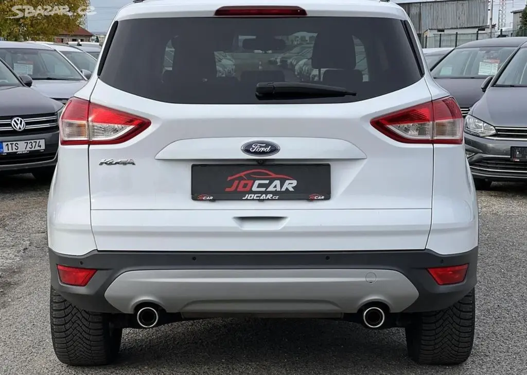 Ford Kuga 2.0TDCi 4x4 AUTOMAT TITANIUM automatická - fotka 6