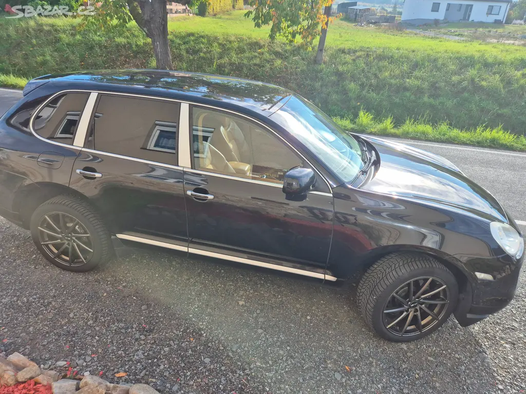 Porsche Cayenne 3,0 TDi 176kW, původ ČR,,serviska - fotka 4