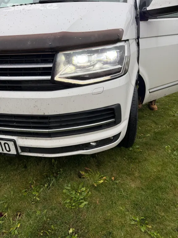 VW Multivan T6 4x4 DSG 1.maj CZ DPH - fotka 5