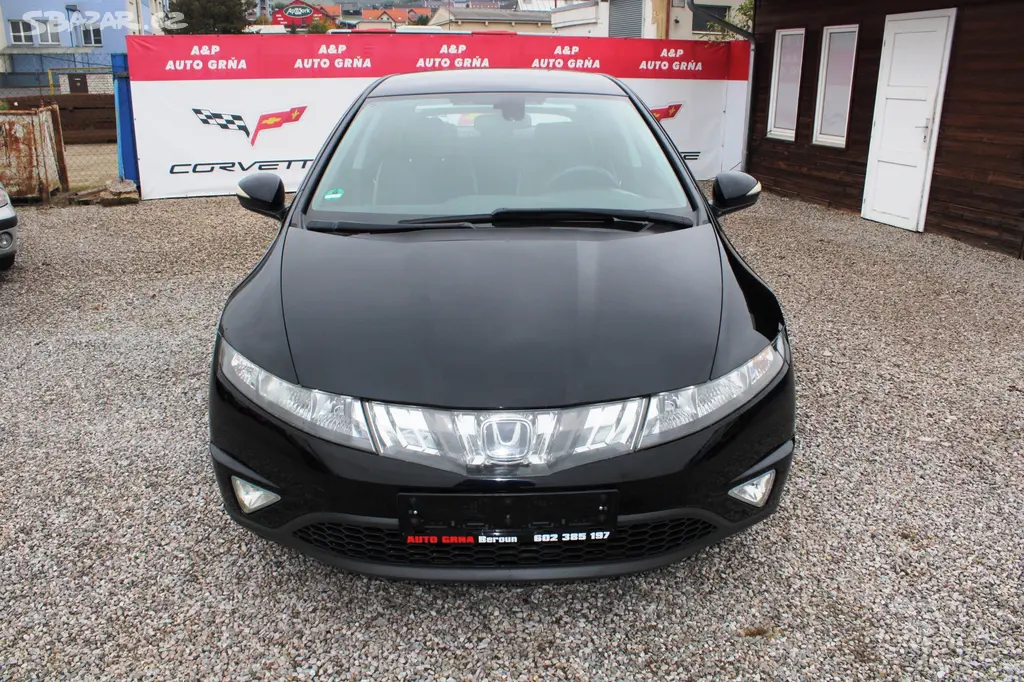 Honda Civic 1.4i KLIMA EL.OKNA ALU KOLA - fotka 2