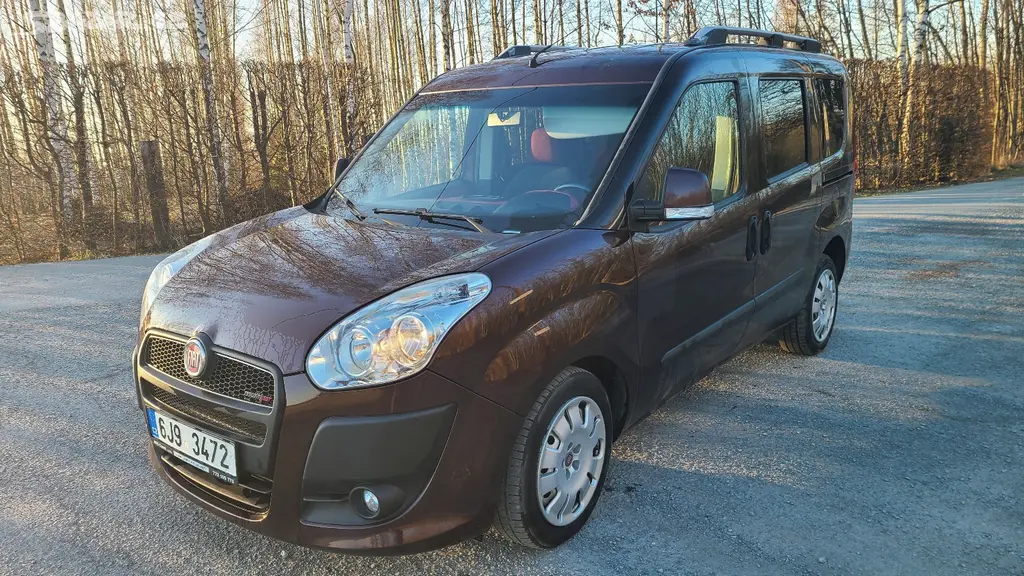 Fiat Doblo 2.0 99kW klima tažné tempomat - fotka 3