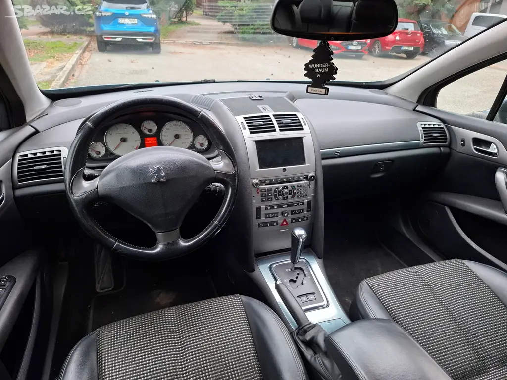 Peugeot 407 3.0 V6 - fotka 6