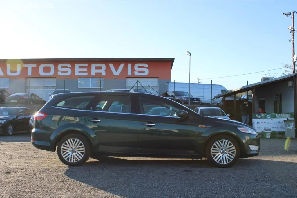 Ford Mondeo, 2,0 TDCi STK 9/27,DIG.KLIMA - fotka 4