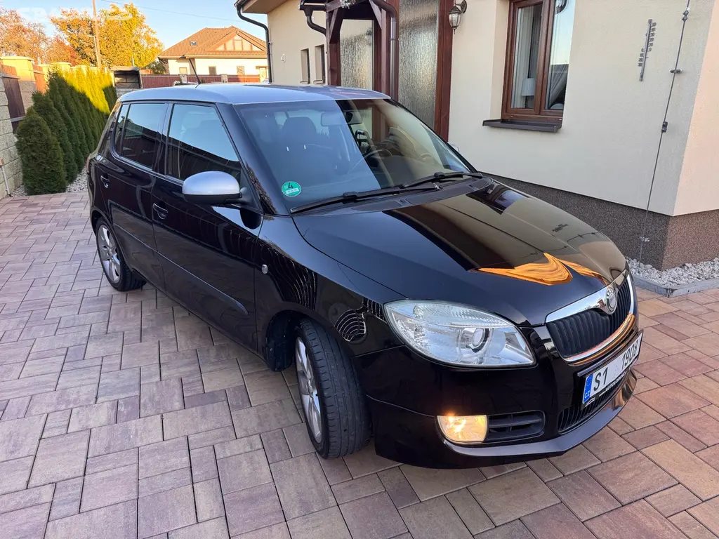 Škoda FABIA 1.4i 63KW ELEGANCE SPORT - fotka 3