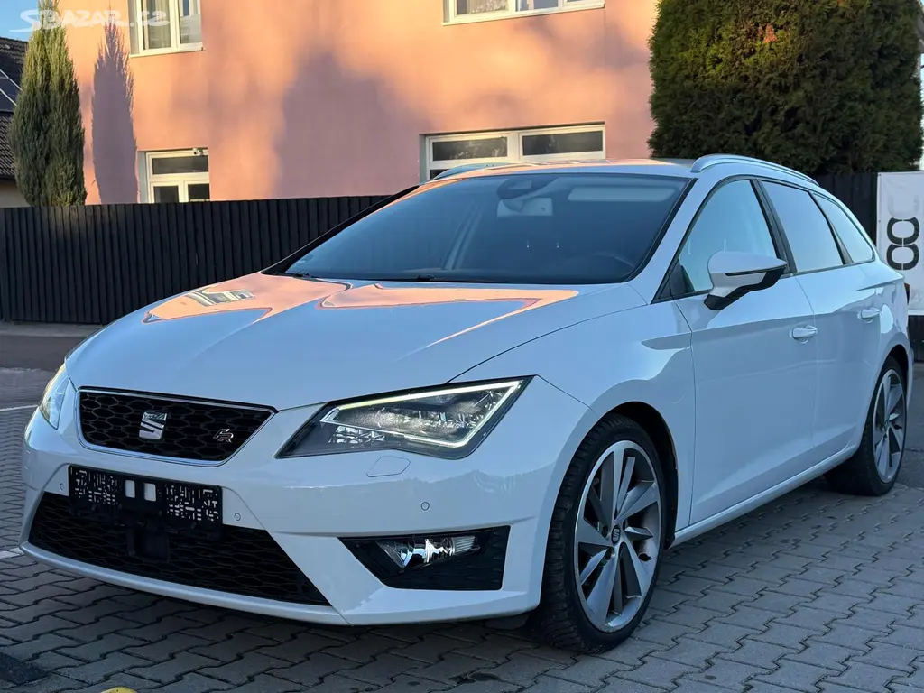 Seat LEON FR 1.4 TSI 110KW LED NAVIGACE
