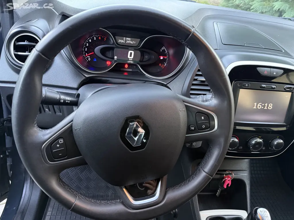 Renault Captur 1,2 TCe (87kW) TOP STAV - fotka 6