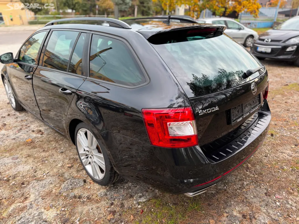 Octavia III COMBI RS 2.0TDI 135kW KOMPLET HISTORIE - fotka 4
