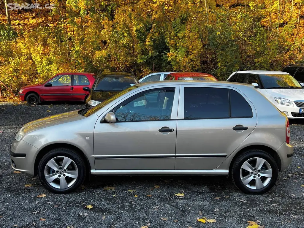 Škoda Fabia 1.4 16v 74kW klima servis 2005 102tkm - fotka 2