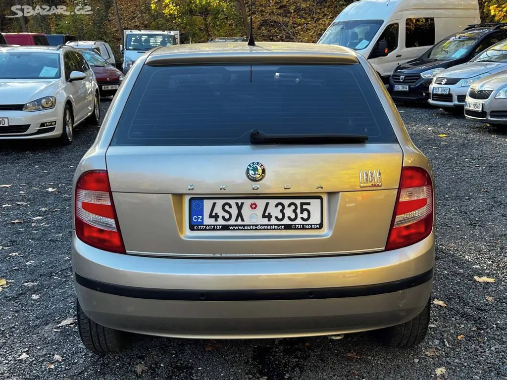 Škoda Fabia 1.4 16v 74kW klima servis 2005 102tkm - fotka 4