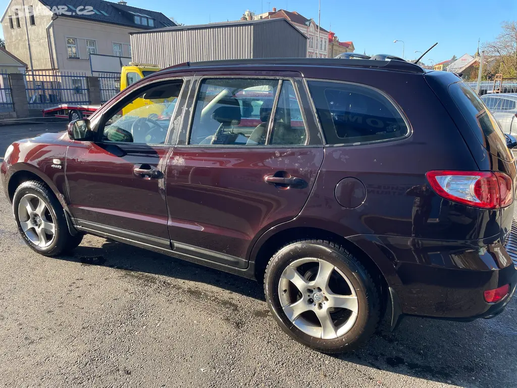 Hyundai SANTA FE 2.2CRDi 110KW 4WD ČR 2006 - fotka 5