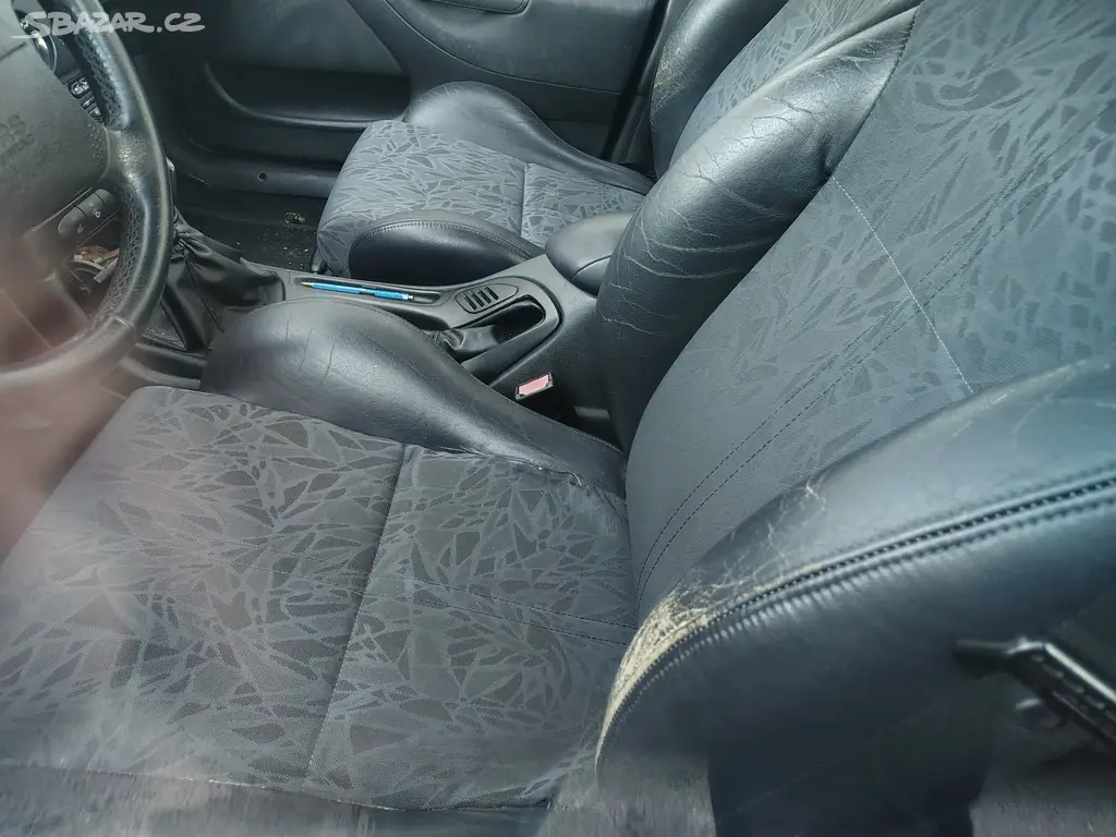 Ford Mondeo 2.5i V6 125kw Nizký nájezd - fotka 5