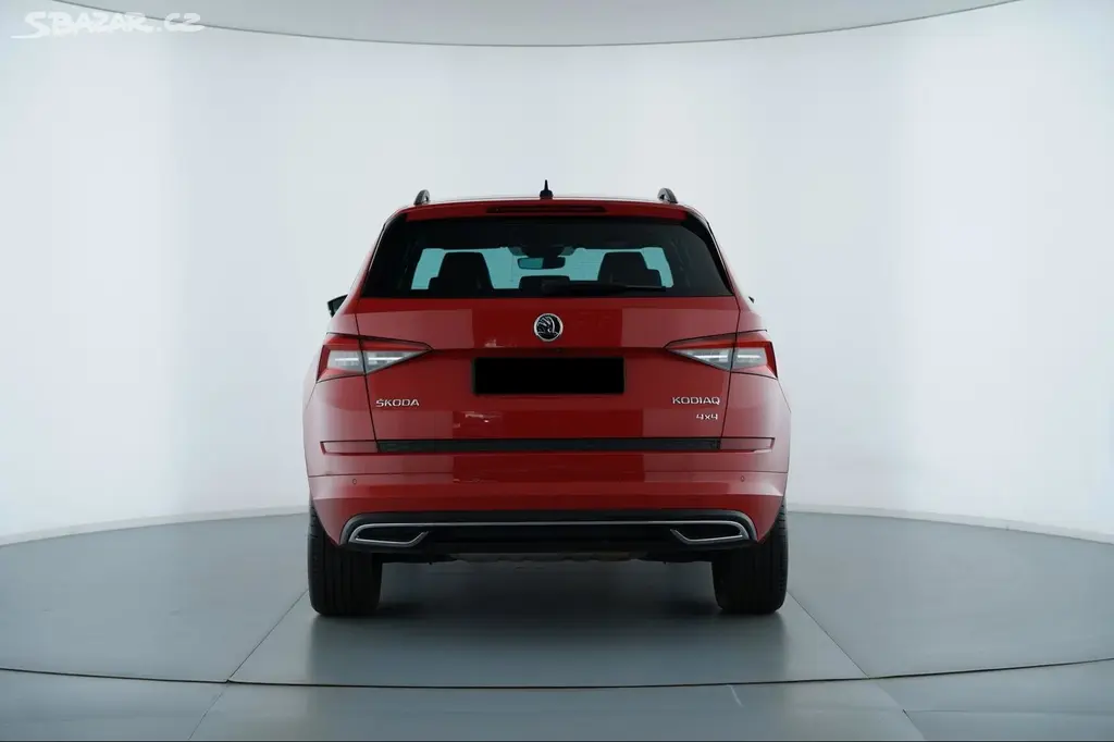Škoda Kodiaq Sportline 2.0 TSI DSG 4x4 - 190 PS - fotka 5