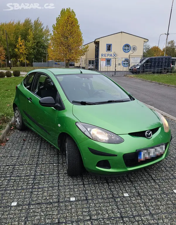 Mazda 2 1.4 55kw - fotka 2