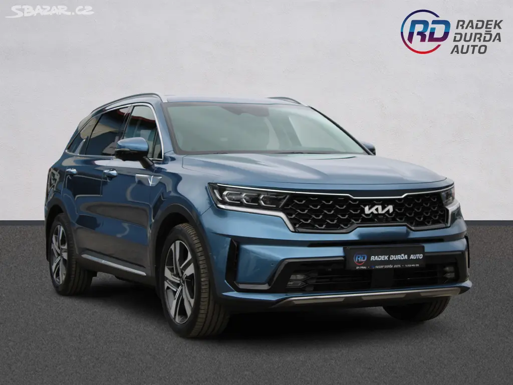 Kia Sorento 1,6 HEV ČR,4x4,A/T,DPH,TOP,2022 - fotka 3