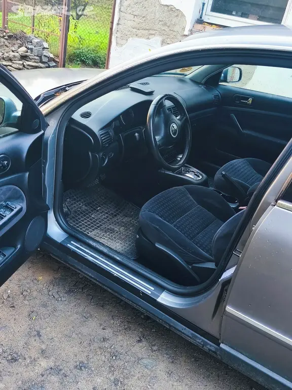 Volkswagen Passat B5.5 Automat - fotka 4