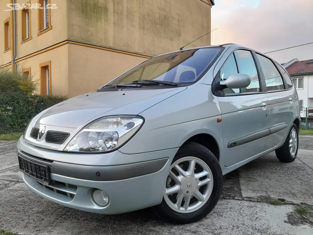 Renault Scénic 1.6 16V 79kW rok 2002 NOVÁ STK - fotka 5