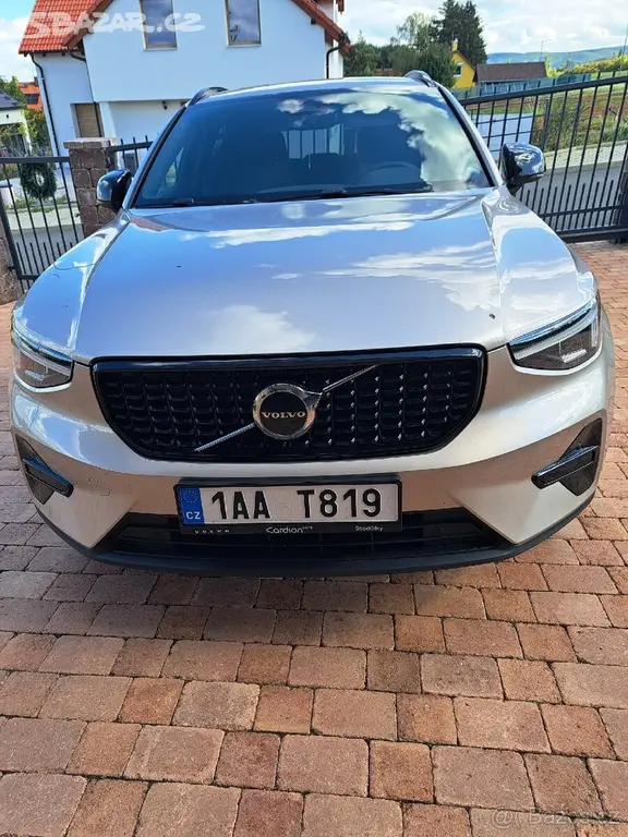 Volvo XC40 2,0 B3 120KW