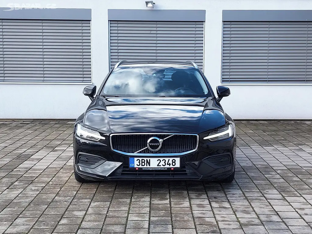 Volvo V60, 2.0D4*110kW*servisován*automat - fotka 2