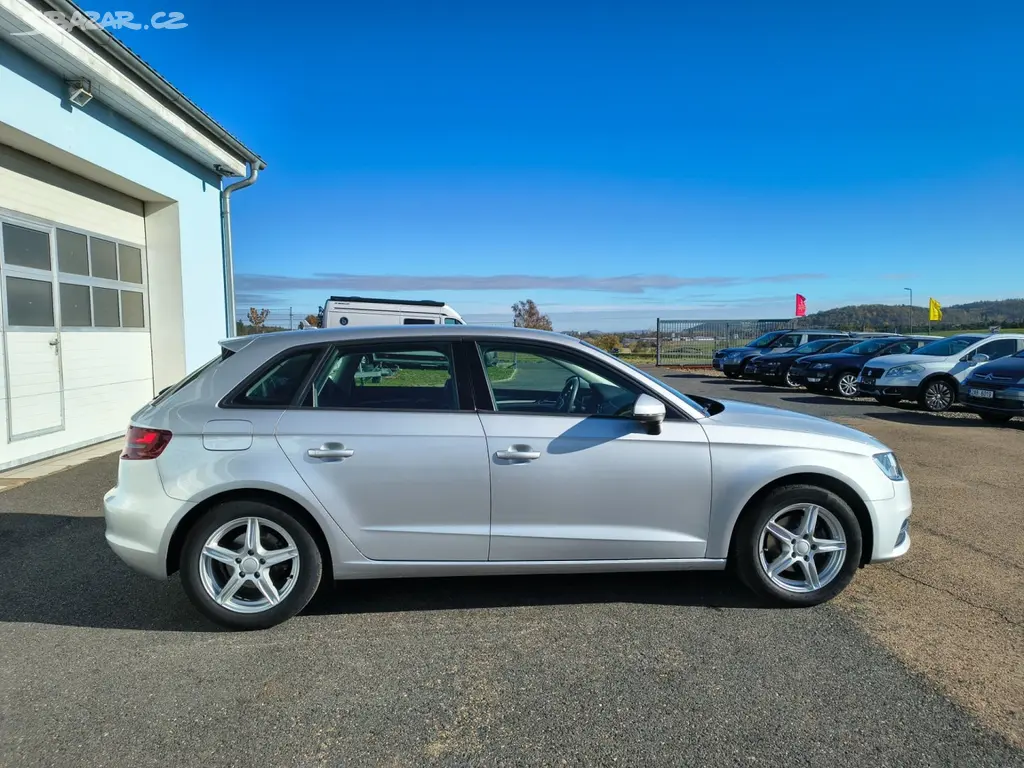Audi A3, 1,4TFSi,90kW,vyhř.sed,NAVI,TZ - fotka 4