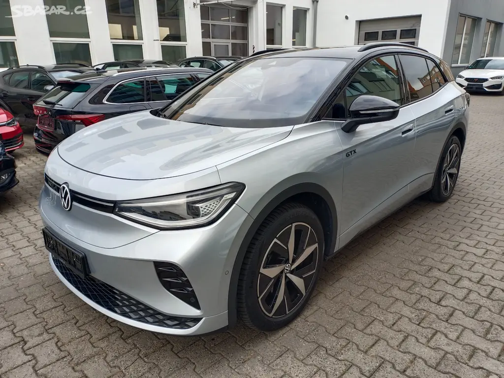 VW ID.4 GTX 4x4 220kW Tepelko SOH 91,6% Tažné - fotka 2