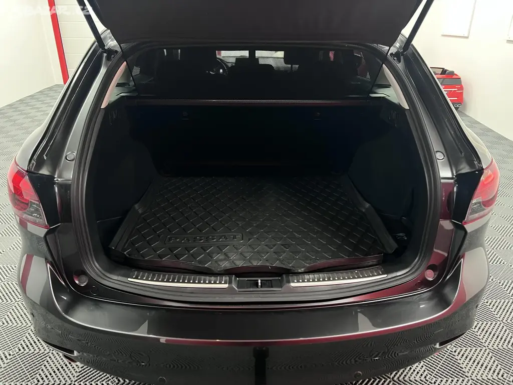 Mazda 6, 2.0i Skyactiv-G 107 kW 2019 - fotka 6