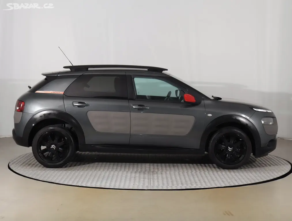 Citroën C4 Cactus, 1.2 PureTech, Navi - fotka 6