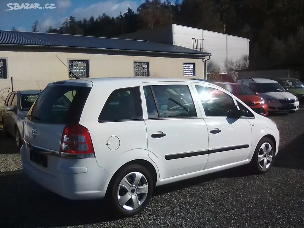 Opel Zafira, 1.6i 16V, 7míst, 2.majitel - fotka 5
