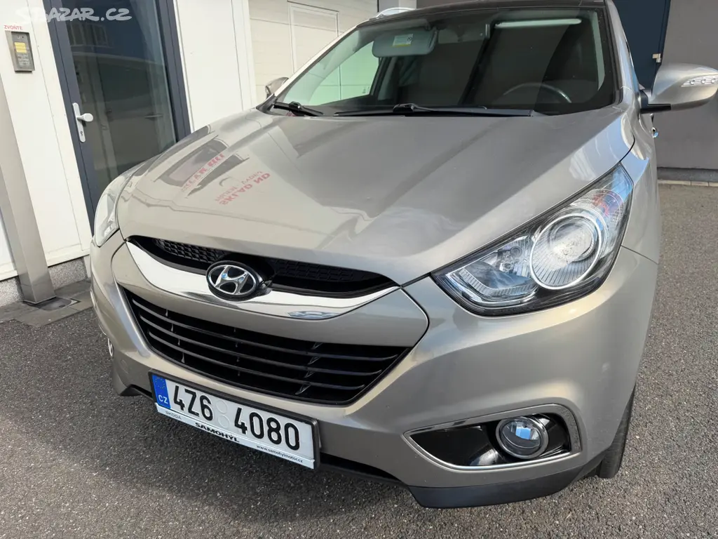 Hyundai iX35 2,0CRDi 135kw/184k 6MT 4x4 Trikolor - fotka 3