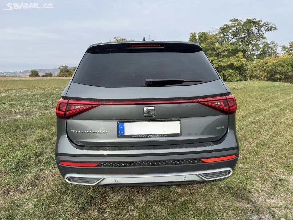 Seat Tarraco 2.0 TSI, 4×4, DSG, 7 míst, tažné - fotka 3