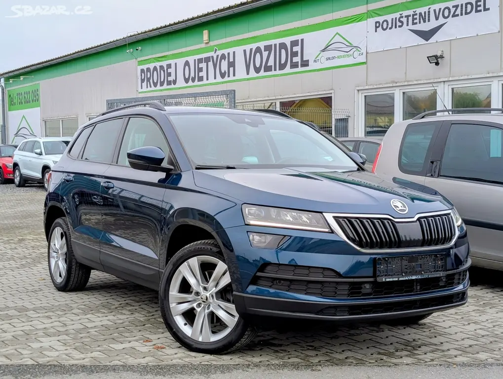 KAROQ 1.5TSi 110kW MANUÁL/KLIMA/NAVI/FULL LED