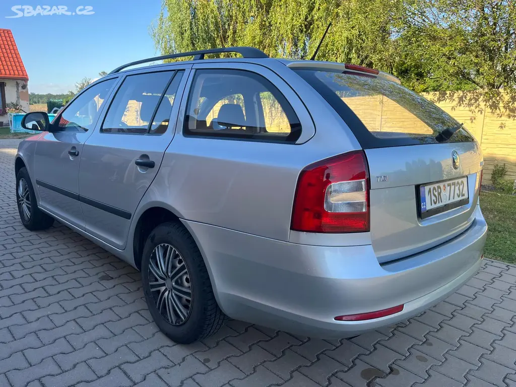 Škoda Octavia ll, 1.6TDI, 2011 - fotka 4