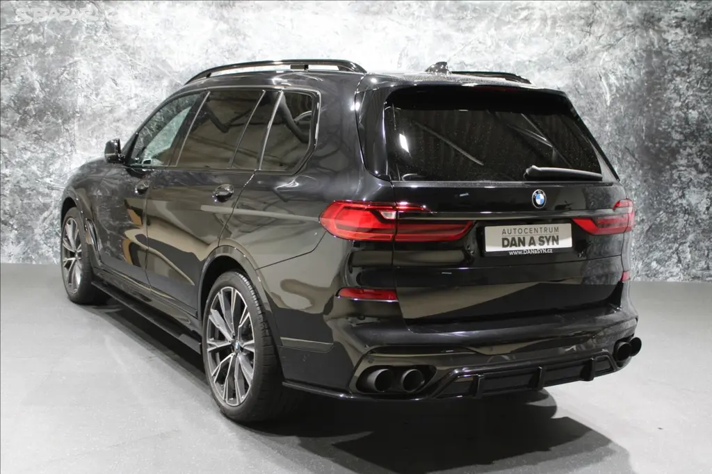 BMW X7, 4,4 xDrive M50i - fotka 3