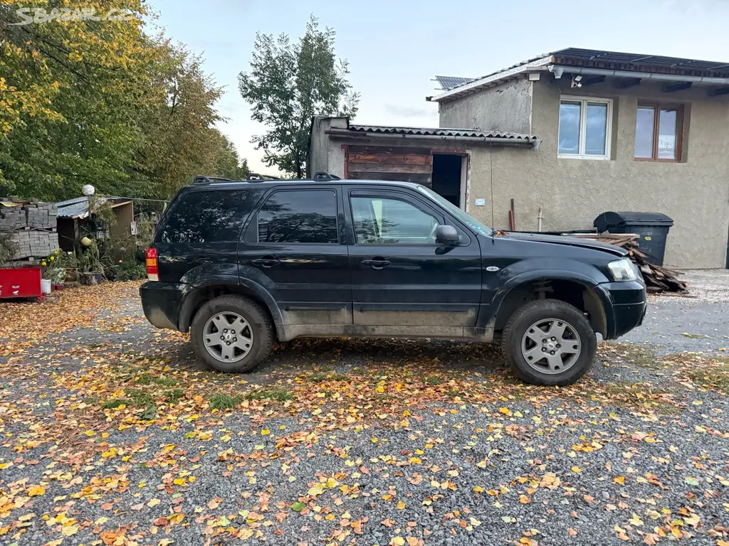 Ford Maverick 3.0 V6 149 kW 4×4, na opravu nebo - fotka 6