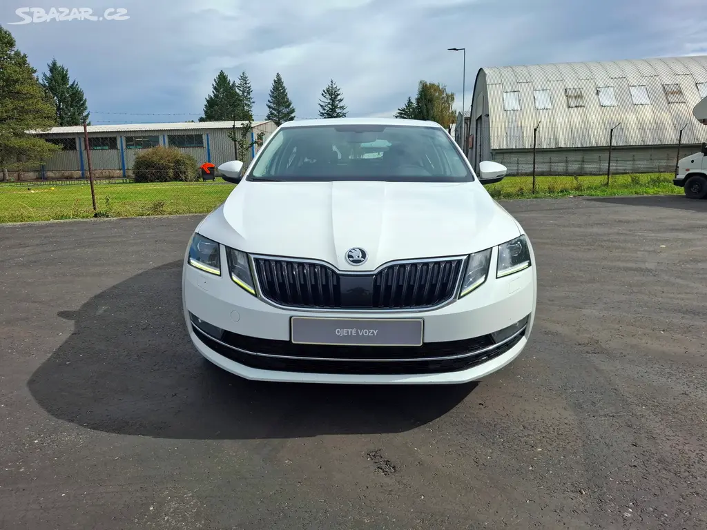 Škoda Octavia III 1.6TDi 85kW,aut.klima,senzory - fotka 2