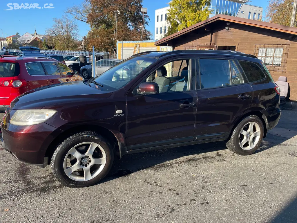 Hyundai SANTA FE 2.2CRDi 110KW 4WD ČR 2006 - fotka 4