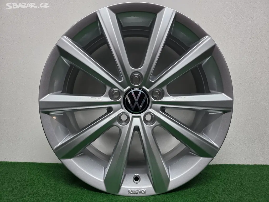 VW Passat B8 Alu kola 17 Merano 3G0071497C Nové