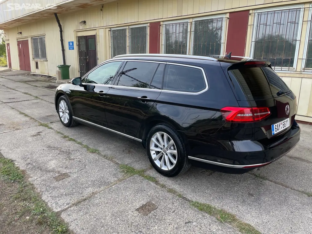 Pasat b8 automat 2.0 TDI 140kw 2015 - fotka 4
