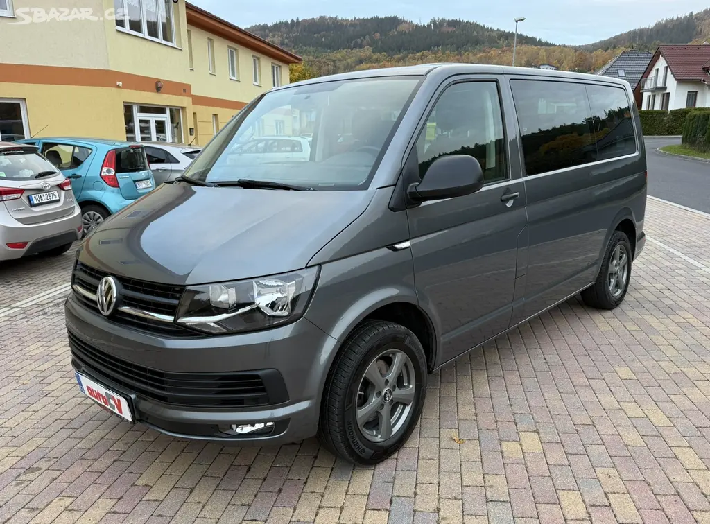 VW MULTIVAN T6 2.0 TDI 110kW-[telefon skryt]KM-7 MÍST - fotka 2