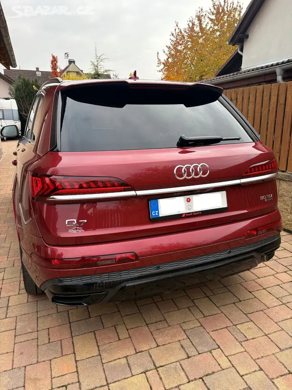 Audi Q7 50TDI SLine - fotka 4