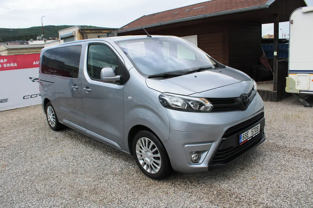 Toyota ProAce Verso 2.0D TEMPOMAT 8MÍST KLIMA