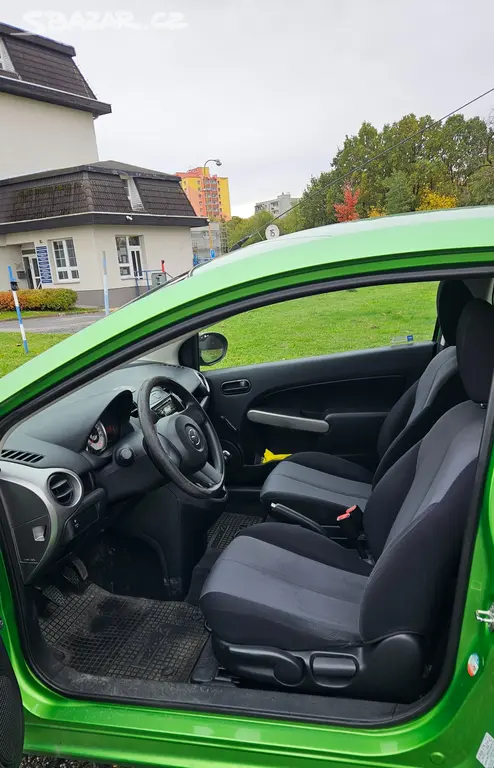 Mazda 2 1.4 55kw - fotka 6