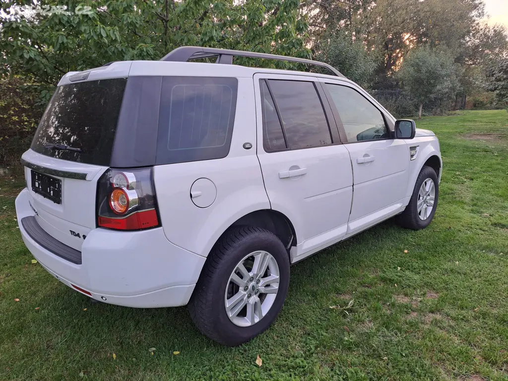 Land Rover Freelander 2 - 2.2 TD4 ,4x4, bez koroze - fotka 5