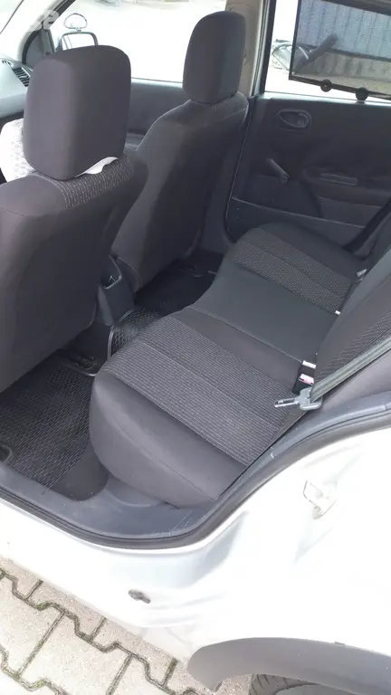 Renault megane - fotka 6