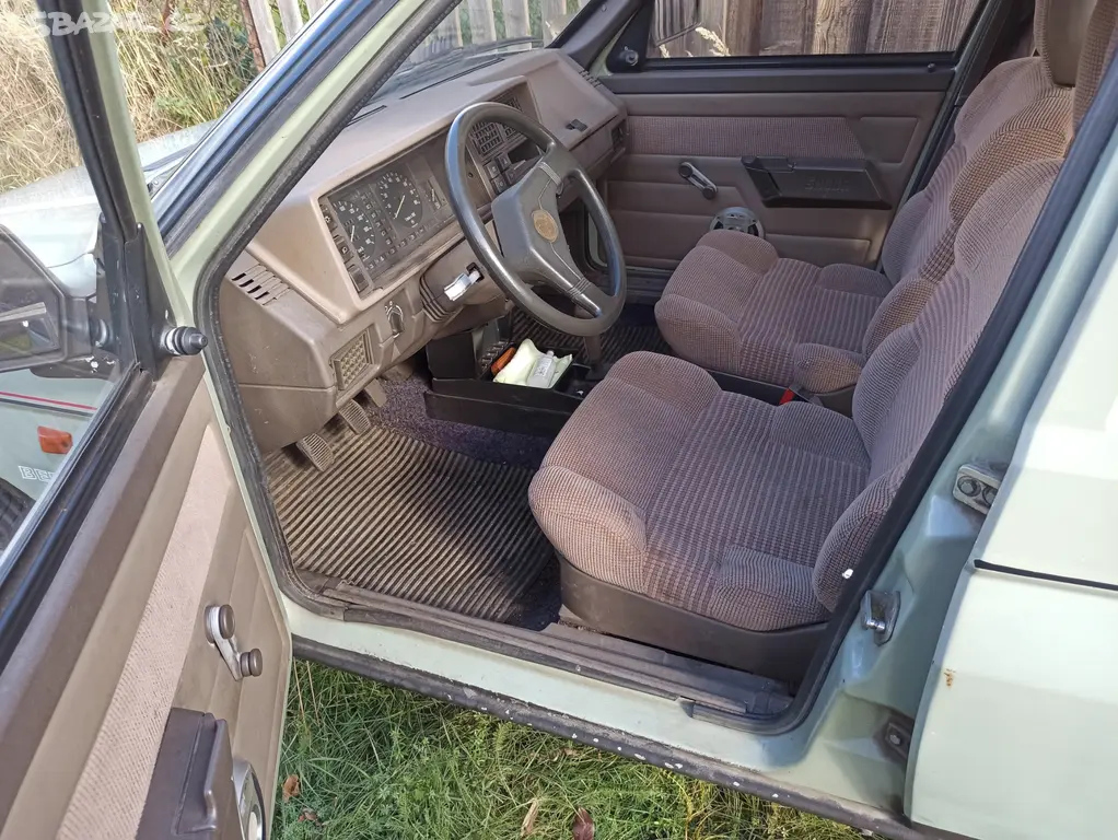 Škoda FAVORIT 136LS 46KW 1990 - fotka 6