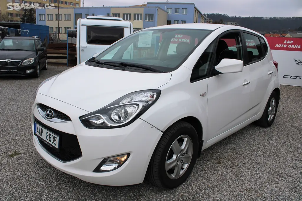 Hyundai ix20 1.6 CRDI KLIMA KOUPENO CZ ALU - fotka 3
