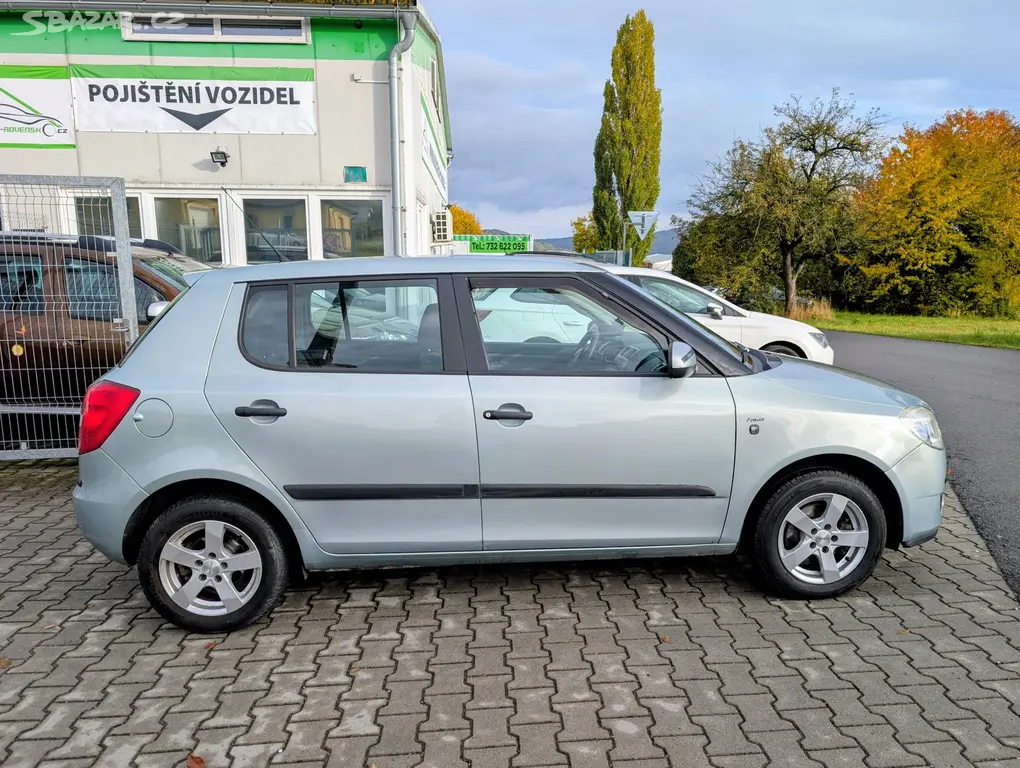 Škoda FABIA II 1.4 16V 63kW 2010 JEN 136TKM TAŽNÉ - fotka 5
