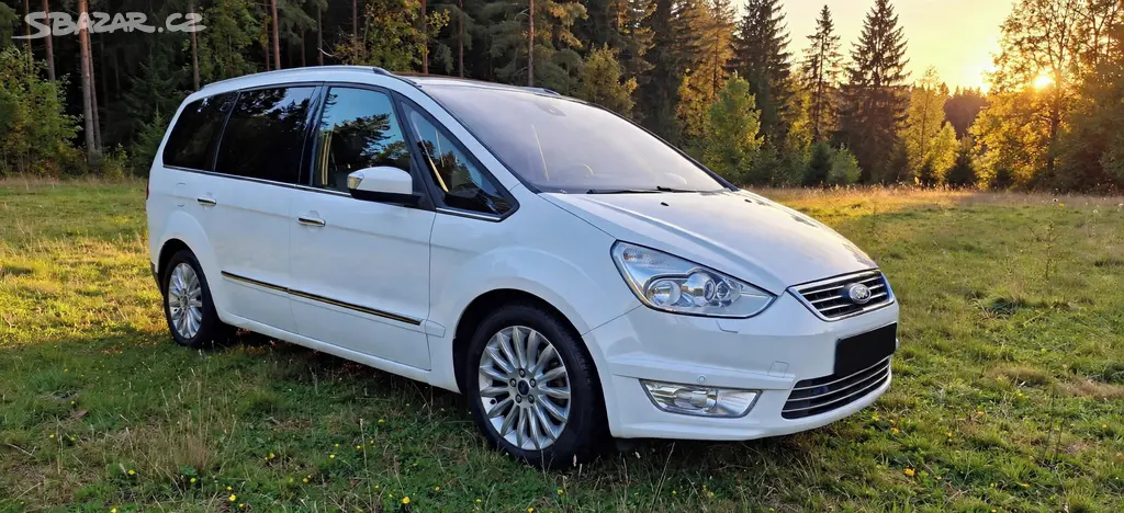 Ford Galaxy, TITANIUM,2.2 TDCI,pano,webasto,7 míst - fotka 2